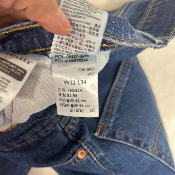 Levi's Blue Bootcut Jeans Classic Style - Picture 4 of 6